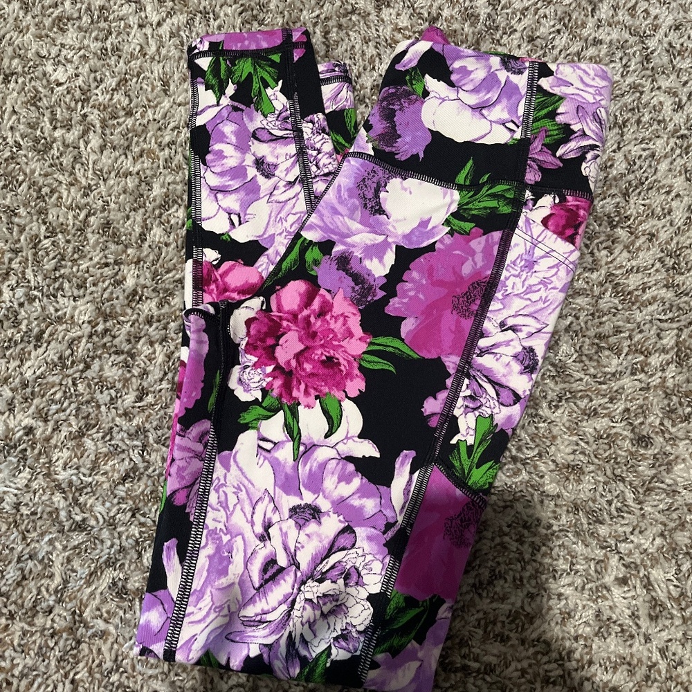 VS floral leggings